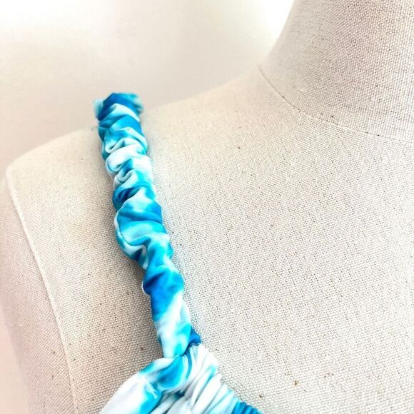 Sundazed Ledia Blue Tie-Dye Shirred Bikini Top Size 36 B/C - Picture 3 of 12